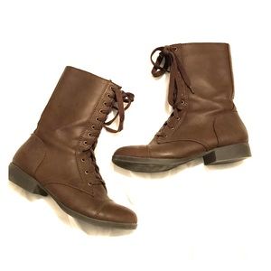 Forever 21 - lace up boots